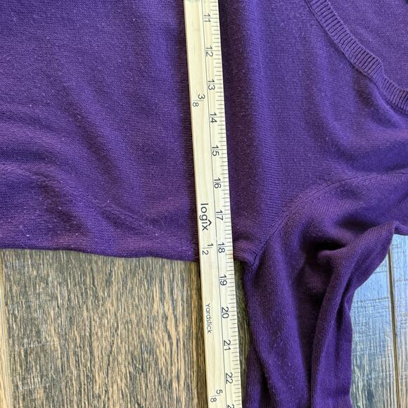 Notations Women’s V-Neck Sweater Purple Long Sleeve Pullover Knit Top Size M - Picture 5 of 5